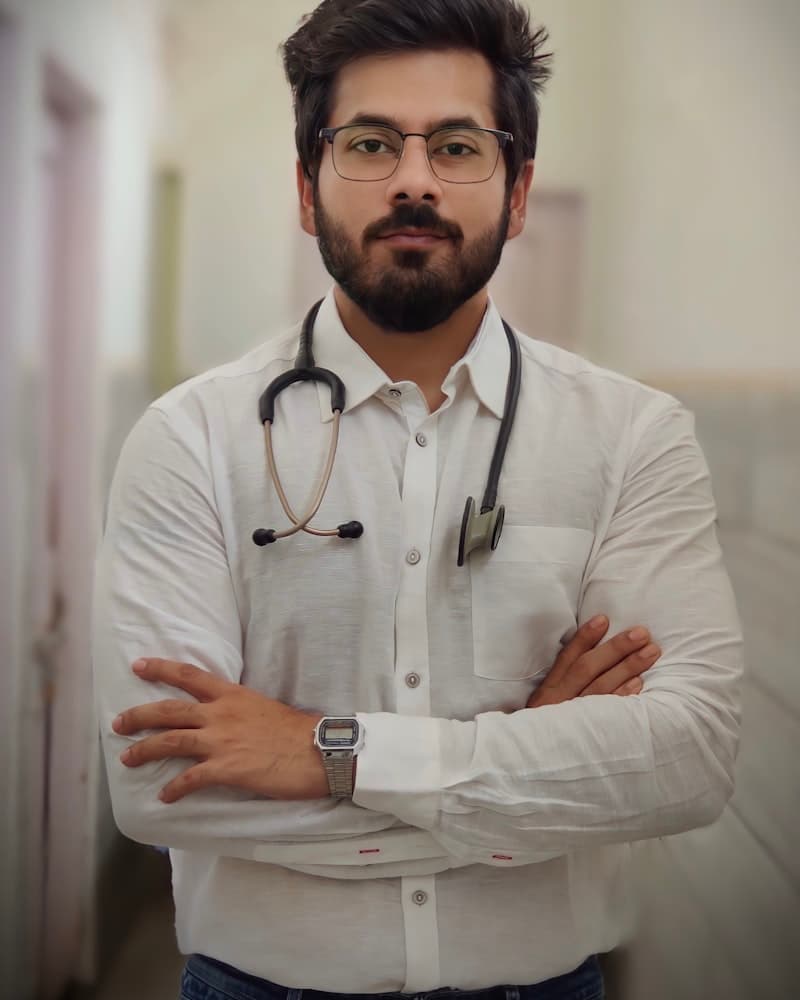 Daniel Reyes, Cardiology and preventive medicine